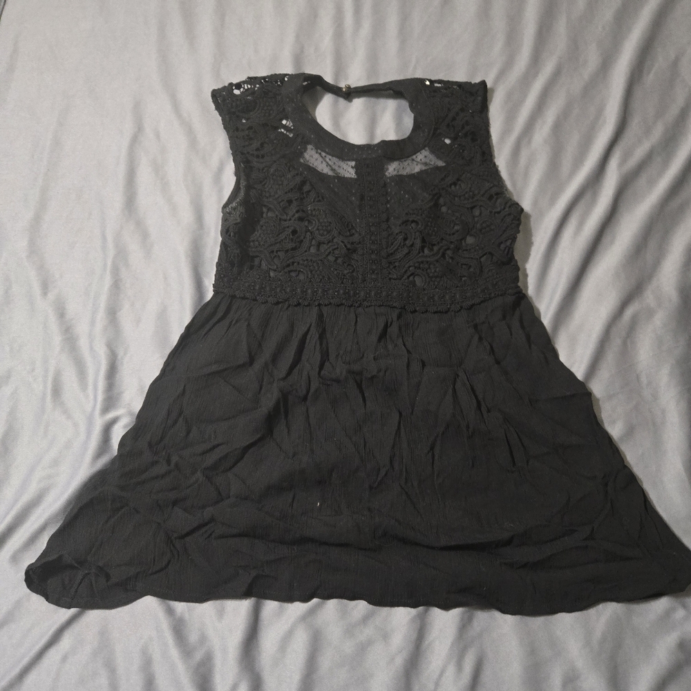 Love On A Hanger Black Lace Top Size Medium Sheer Chest Open Back Gothic Grunge